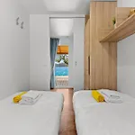 Amadria Park Deluxe Mobile منتزه العطل