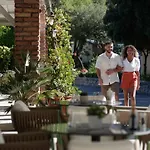 Amadria Park Deluxe Mobile 4*