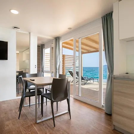 Amadria Park Deluxe Mobile Šibenik