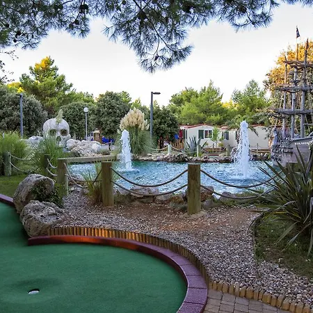 Amadria Park Deluxe Mobile Home Sibenik