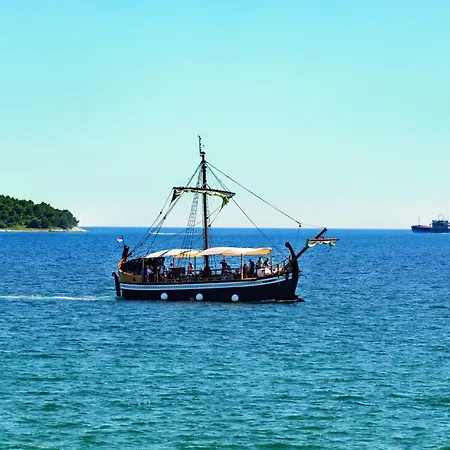 Amadria Park Deluxe Mobile Home Holiday park 4*