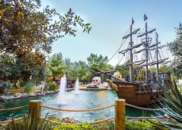 Amadria Park Deluxe Mobile 4*