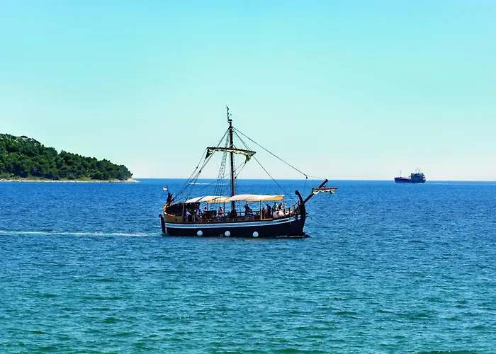 Amadria Park Deluxe Mobile 假日公园 4*