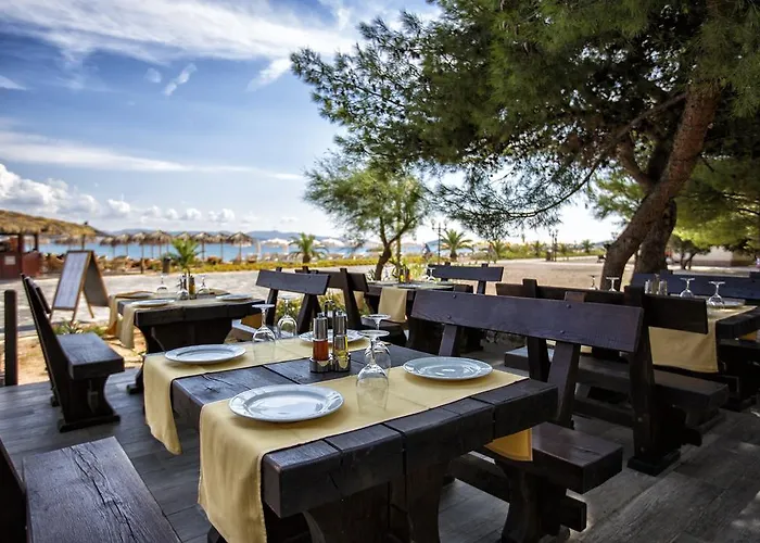 Amadria Park Deluxe Mobile 4*