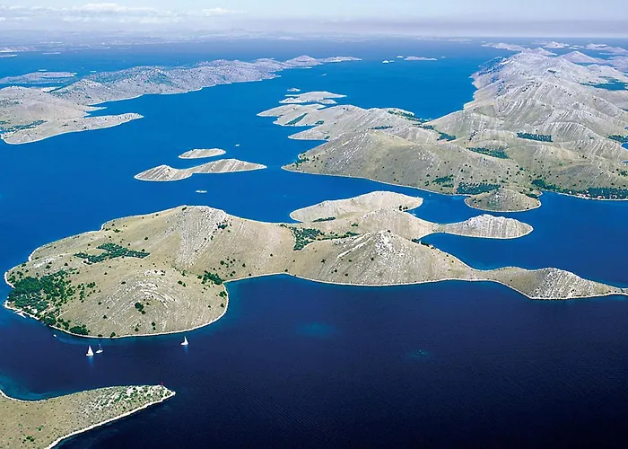 假日公园 Amadria Park Deluxe Mobile 4*