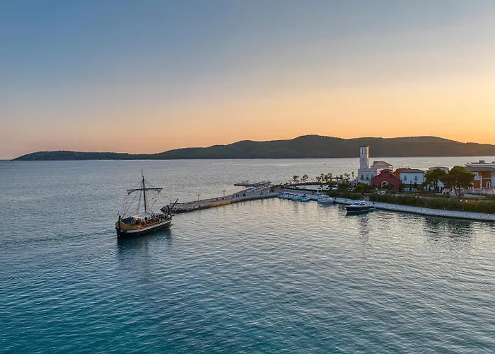 假日公园 Amadria Park Deluxe Mobile