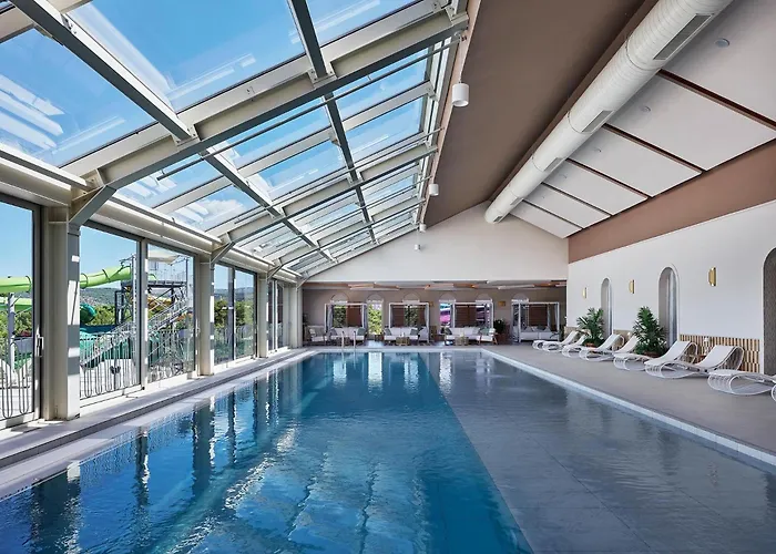 Amadria Park Deluxe Mobile 希贝尼克