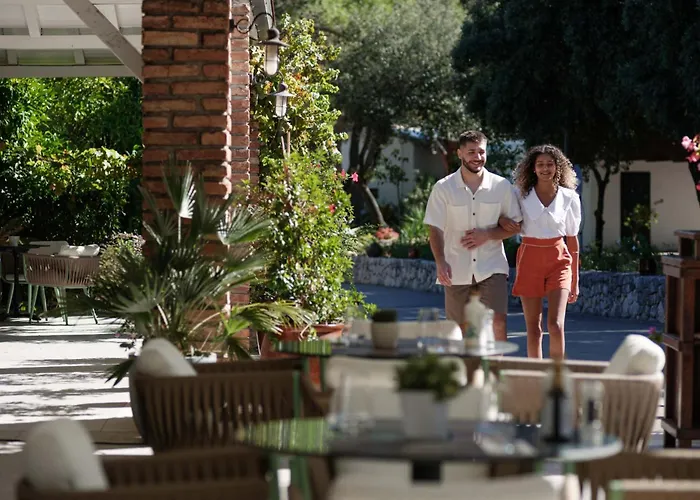 Amadria Park Deluxe Mobile Home 4*