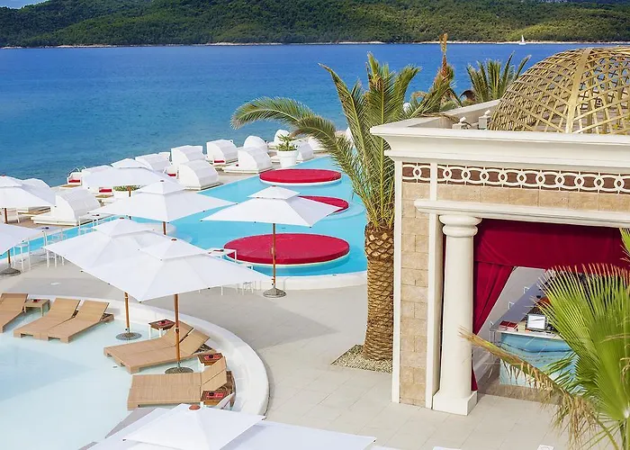 Amadria Park Deluxe Mobile Home